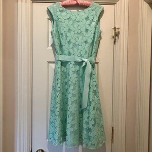 Alex Marie Green Lace Sleeveless Dress Sz 6